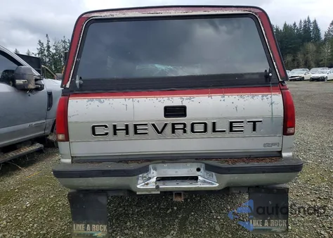 1991 Chevrolet Gmt-400 C2500 z USA, uszkodzony, nr VIN 2GCFC24K2M1106047